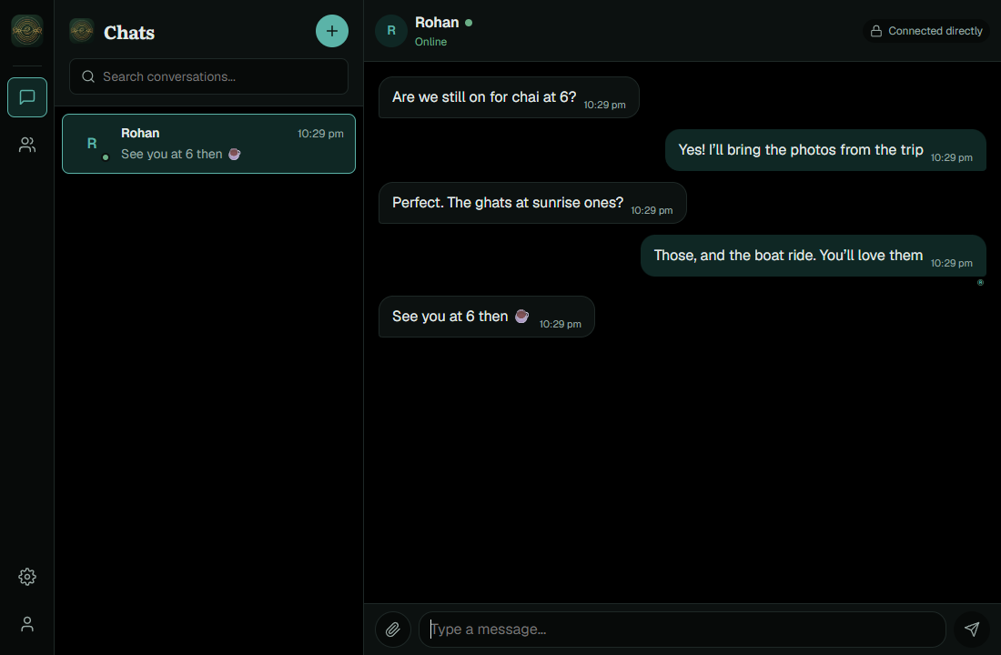 EchoIt on Windows: the chat list on the left, a conversation with Rohan on the right